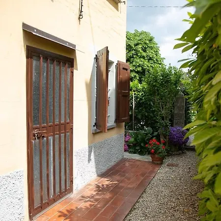Apartment Comodo Per Bologna - 15 Minuti Dall'aeroporto - Grazioso Monolocale